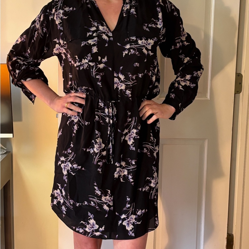 Chic Black Rebecca Taylor Silk Dress with Purple and White Florals